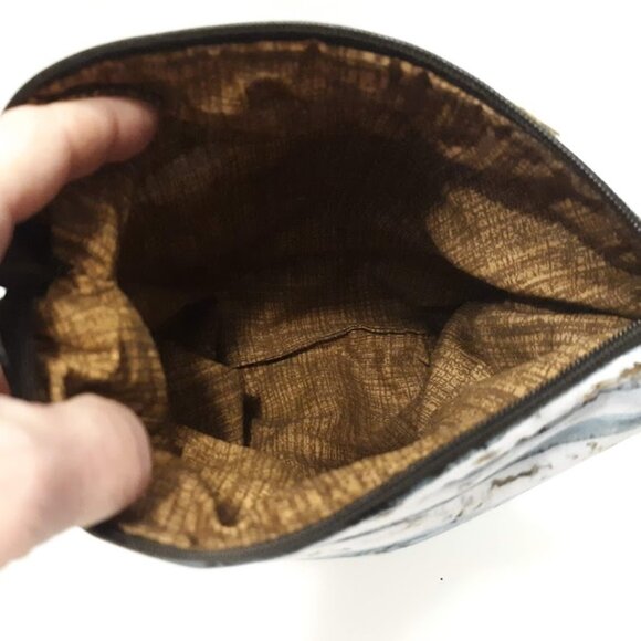 New Clutch Hanging travel make-up bag White Brown Blue Wood Tree Aspen Wristlet - Picture 6 of 6